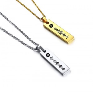 Sportif Kişiye Özel Gümüş Kolye