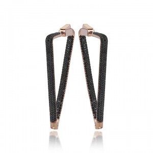 Siyah Taşlı Üçgen Fantazi Model  Bayan Gümüş Küpe