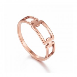 Zincir Modeli Minimal Rose Kaplama Gümüş Yüzük Zincir Modeli Minimal Rose Kaplama Gümüş Yüzük