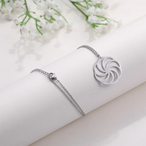 Desenli Gümüş Kolye