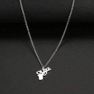 Silah ve Love Gümüş Kolye