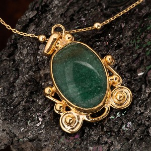 Jade Yeşim Taşlı Otantik Altın Kaplama Gümüş Kadın Kolye