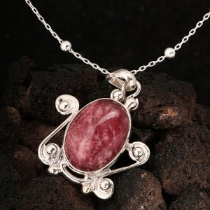Pembe Akik Taşlı Otantik Gümüş Kadın Kolye Pembe Akik Taşlı Otantik Gümüş Kadın Kolye