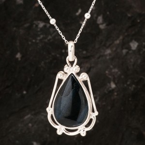 Siyah Akik Taşlı Otantik Gümüş Kadın Kolye