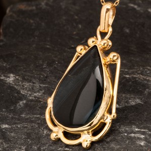 Siyah Akik Taşlı Otantik Altın Kaplama Gümüş Kadın Kolye