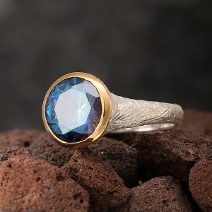 Mistik Topaz Yuvarlak Otantik Kadın Gümüş Yüzük Mistik Topaz Yuvarlak Otantik Kadın Gümüş Yüzük