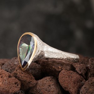 Mistik Topaz Damla Otantik Kadın Gümüş Yüzük Mistik Topaz Damla Otantik Kadın Gümüş Yüzük