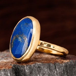 Lapis Taşlı Altın Kaplama Oval Otantik Kadın Gümüş Yüzük Lapis Taşlı Altın Kaplama Oval Otantik Kadın Gümüş Yüzük