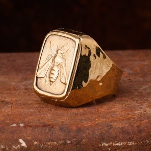 Zeus Arı Altın Kaplama Bay Gümüş Yüzük Zeus Arı Altın Kaplama Bay Gümüş Yüzük